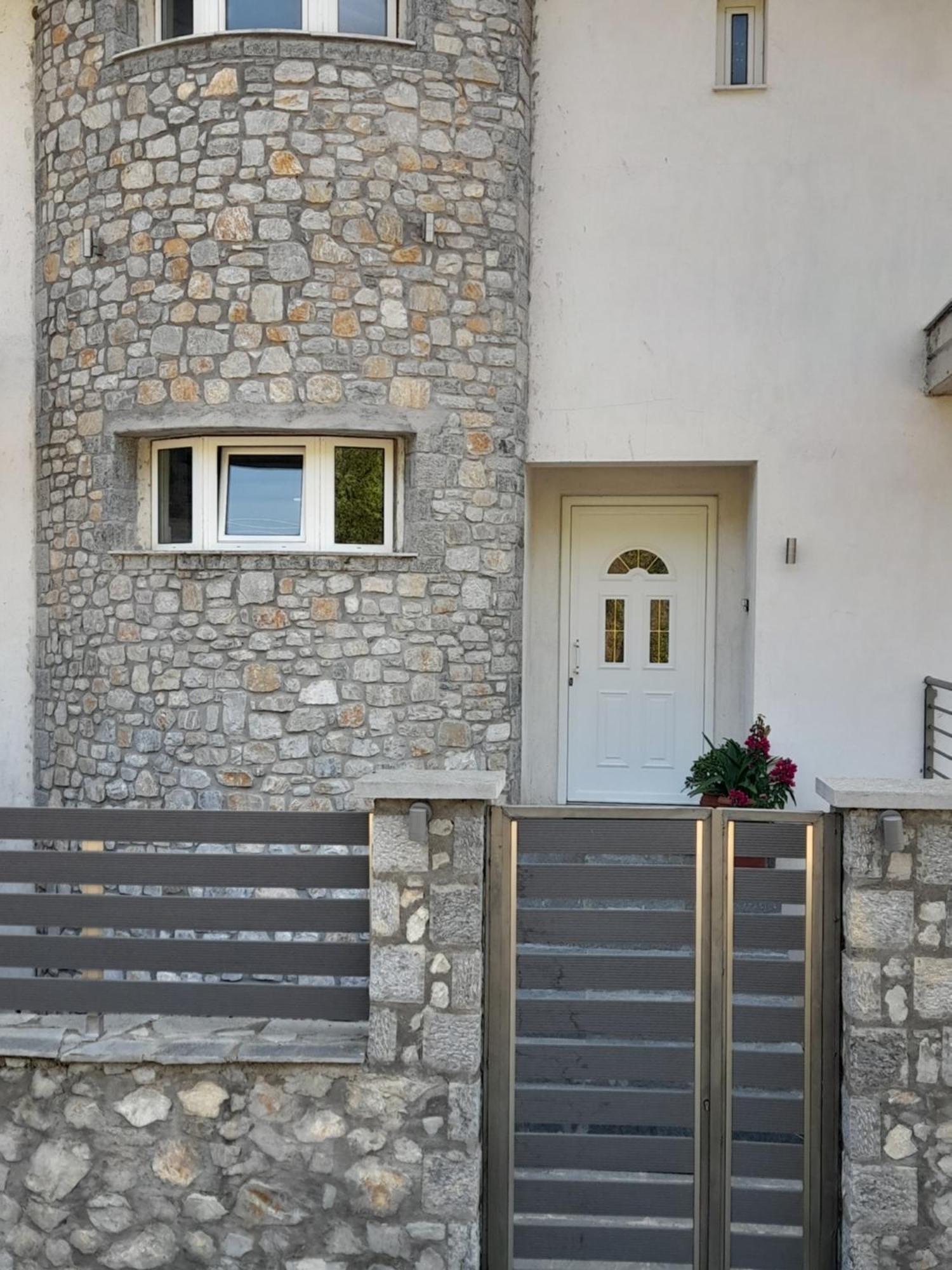 Chloi House Apartment Kastoria Luaran gambar